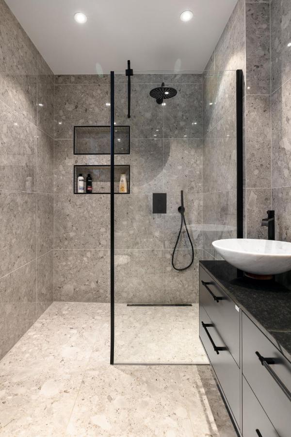Stylish And Spacious Family Home Στοκχόλμη Εξωτερικό φωτογραφία